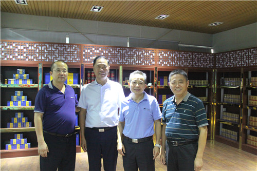 中國(guó)靈芝十大品牌|仙客來(lái)靈芝|仙客來(lái)靈芝破壁孢子粉|仙客來(lái)孢子油|仙客來(lái)靈芝飲片|仙客來(lái)破壁孢子粉|仙客來(lái)靈芝中藥飲片|馳名商標(biāo)|m.madree.com.cn|