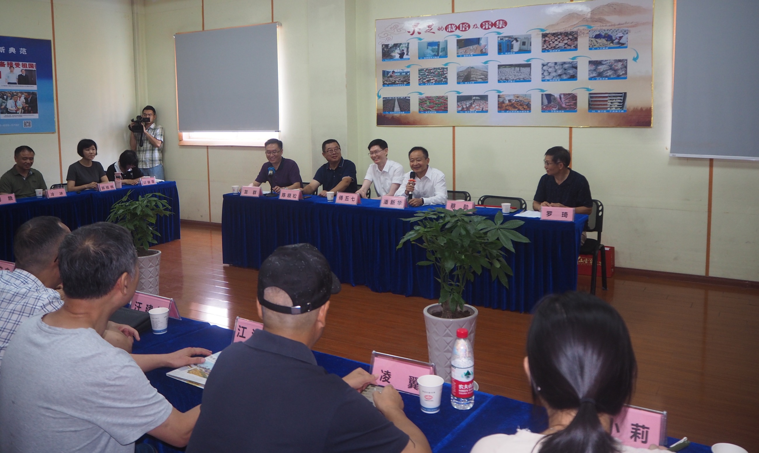 杭州亞運會官方靈芝產(chǎn)品供應(yīng)商|杭州亞運會官方供應(yīng)商|中國靈芝十大品牌|仙客來靈芝|仙客來靈芝破壁孢子粉|仙客來孢子油|仙客來靈芝飲片|仙客來破壁孢子粉|靈芝孢子油|孢子粉|靈芝破壁孢子粉|靈芝|中華老字號 杭州亞運會官方靈芝產(chǎn)品供應(yīng)商|杭州亞運會官方供應(yīng)商|中國靈芝十大品牌|仙客來靈芝|仙客來靈芝破壁孢子粉|仙客來孢子油|仙客來靈芝飲片|仙客來破壁孢子粉|靈芝孢子油|孢子粉|靈芝破壁孢子粉|靈芝|中華老字號