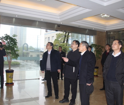 江西省委統(tǒng)戰(zhàn)部副部長、省民宗局局長曹國慶蒞臨仙客來公司調(diào)研民族團(tuán)結(jié)進(jìn)步創(chuàng)建示范工作