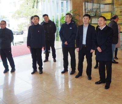 新華社中國(guó)經(jīng)濟(jì)信息社領(lǐng)導(dǎo)蒞臨仙客來(lái)公司調(diào)研